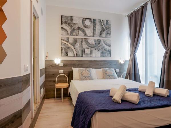 Mirabilia Golden : photo 1 de la chambre chambre double avec salle de bains privative
