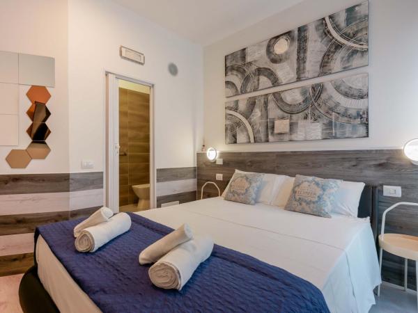 Mirabilia Golden : photo 3 de la chambre chambre double avec salle de bains privative