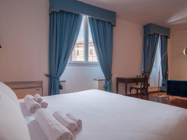 Umbrian Concierge - Duomo Accommodations : photo 10 de la chambre appartement supérieur