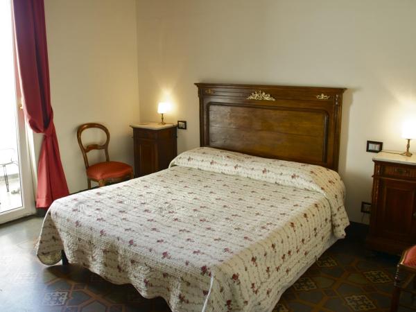 La Peonia Charming Accommodation : photo 1 de la chambre chambre double confort avec balcon