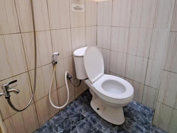 Hotel Dinar Family : photo 6 de la chambre chambre simple standard