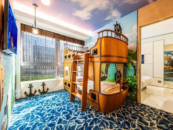 Regala Skycity Hotel : photo 3 de la chambre theme / family suite