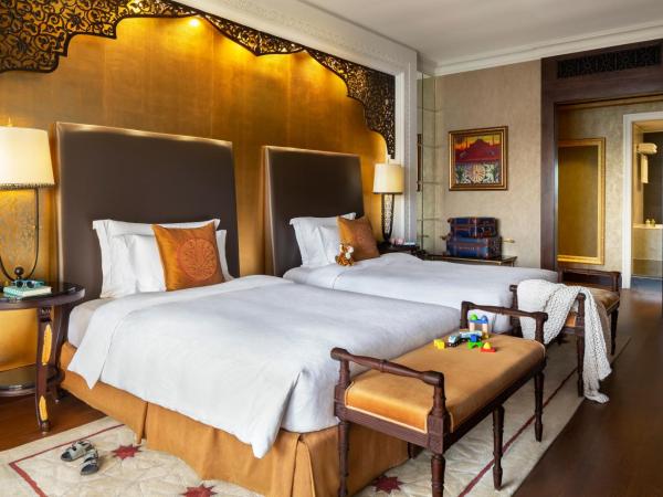 Jumeirah Zabeel Saray Dubai : photo 6 de la chambre suite 2 chambres avec balcon, accès au spa de luxe, club enfants & ados et cinéma privé