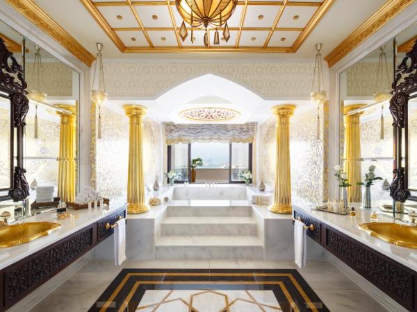 Jumeirah Zabeel Saray Dubai : photo 8 de la chambre grande suite impériale avec balcon
