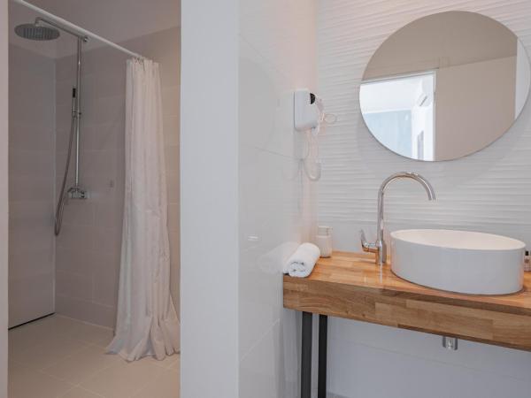 Monvidal by Bura Hotels - Adults Only : photo 5 de la chambre chambre lit king-size standard