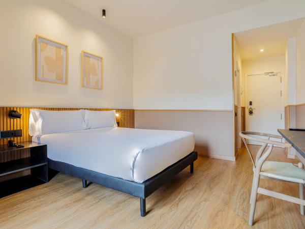 Hotel Acta Madfor : photo 7 de la chambre chambre double confort