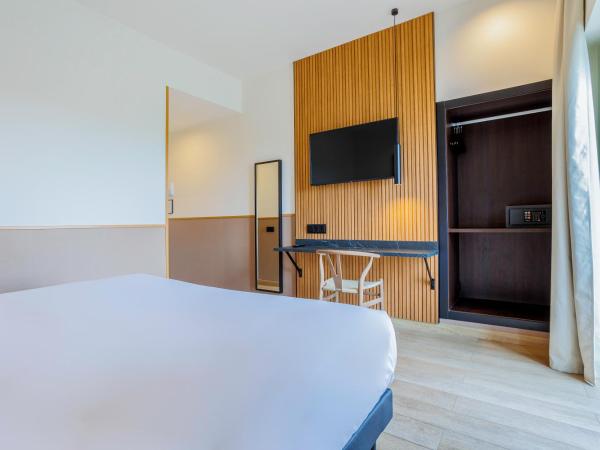 Hotel Acta Madfor : photo 9 de la chambre chambre double confort