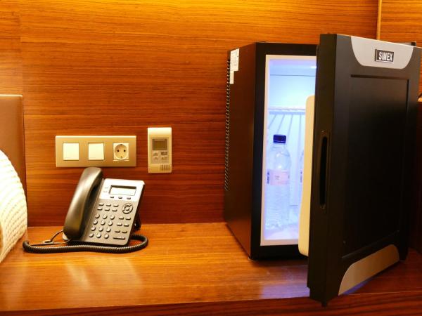 Hotel Turin Barcelona : photo 4 de la chambre chambre simple