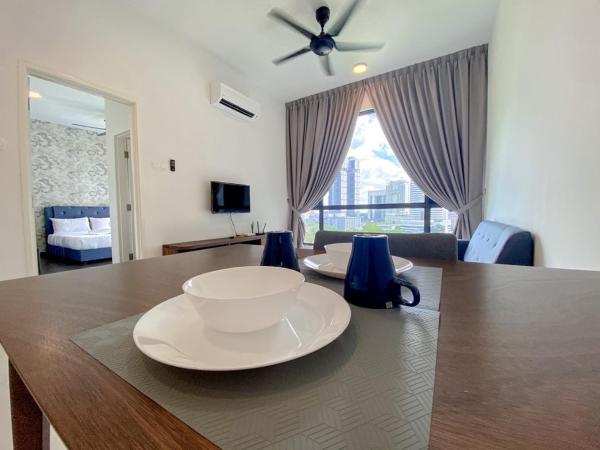 SKS Pavilion Residence by UHA : photo 9 de la chambre chambre double ou lits jumeaux avec salle de bains