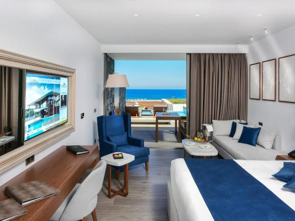 Nana Princess Suites Villas & Spa : photo 1 de la chambre suite junior deluxe avec piscine privée - vue sur mer