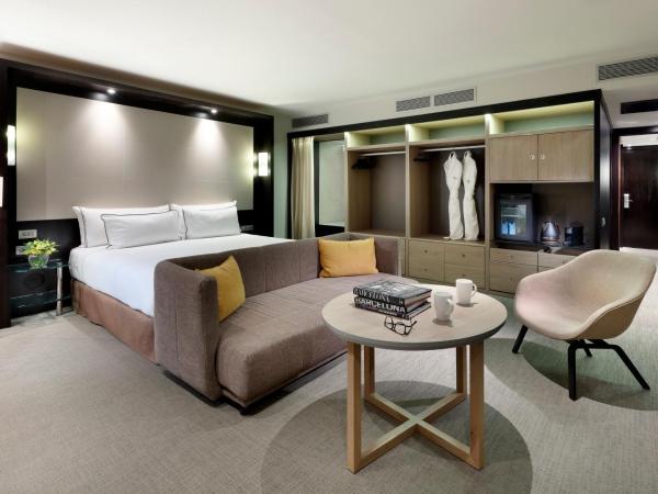 Melia Barcelona Sarriá : photo 1 de la chambre chambre familiale