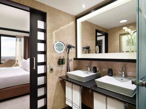Melia Barcelona Sarriá : photo 3 de la chambre suite the level