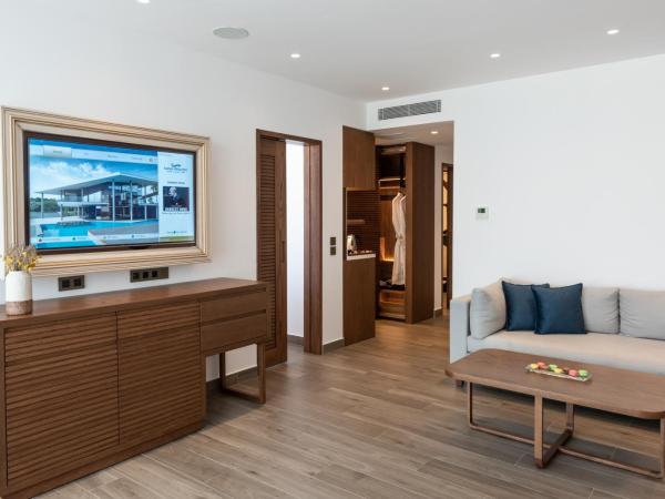 Nana Princess Suites Villas & Spa : photo 9 de la chambre suite ambassadeur bien-être - piscine privée, soul steam ou soul sauna et salle de sport