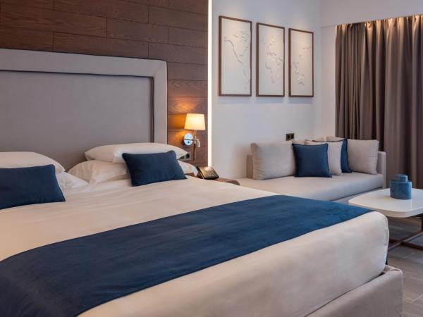 Nana Princess Suites Villas & Spa : photo 6 de la chambre  suite suprême en duplex avec piscine privée - vue sur mer