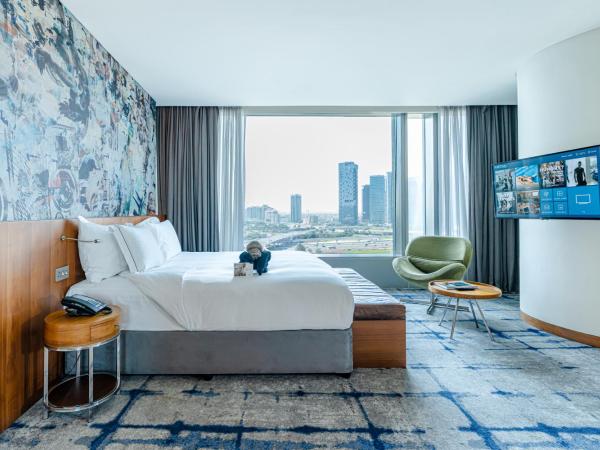 Media One Hotel : photo 3 de la chambre suite junior