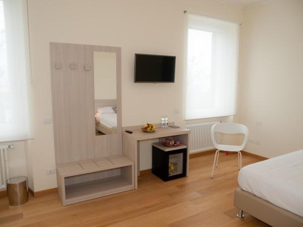 B&B Via delle 5 Terre : photo 3 de la chambre chambre triple - vue sur mer