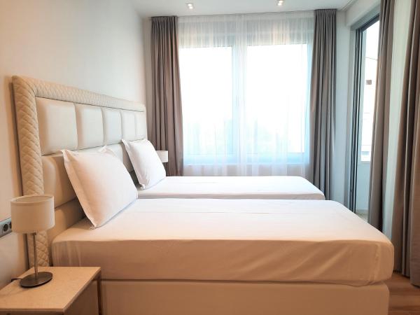 B&B Demar Residence & Dependance : photo 9 de la chambre suite avec balcon