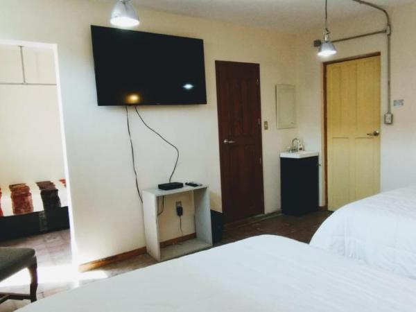 Hostalgia : photo 5 de la chambre chambre lits jumeaux