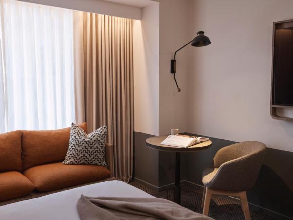 Rydges Melbourne : photo 3 de la chambre chambre lit king-size deluxe