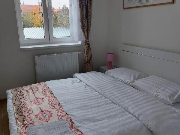 HaKhanh family : photo 3 de la chambre chambre familiale avec balcon