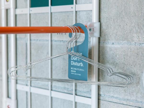 Kagan Hotel & Hostel : photo 5 de la chambre chambre lits jumeaux avec salle de bains commune