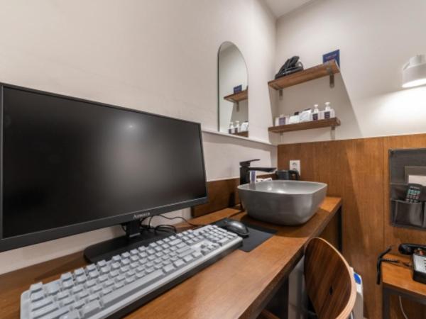 Just Stay Hotel : photo 2 de la chambre chambre double deluxe avec baignoire