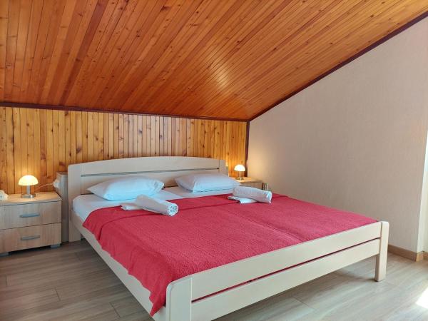 Pansion Klaudija : photo 3 de la chambre chambre double - vue sur mer