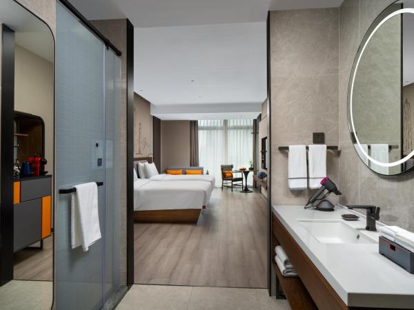 UrCove by HYATT Futian CBD : photo 2 de la chambre chambre lits jumeaux exécutive