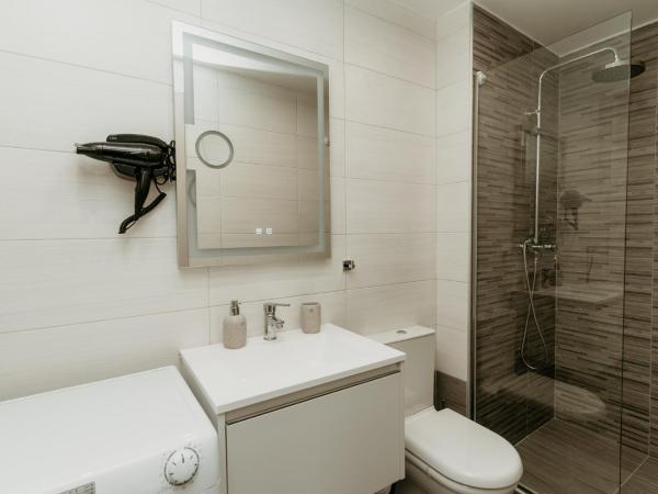 Urban Elegance in Thessaloniki : photo 8 de la chambre chambre triple standard