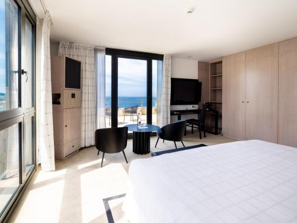 L'Agapa Hôtel - Spa Codage : photo 3 de la chambre chambre double deluxe avec terrasse - vue sur mer