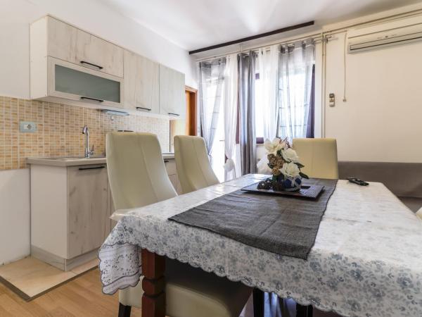 Apartments Vera Savic : photo 2 de la chambre appartement 2 chambres