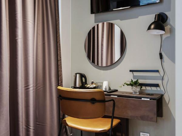 Hotel Point : photo 1 de la chambre chambre simple sans fenêtre