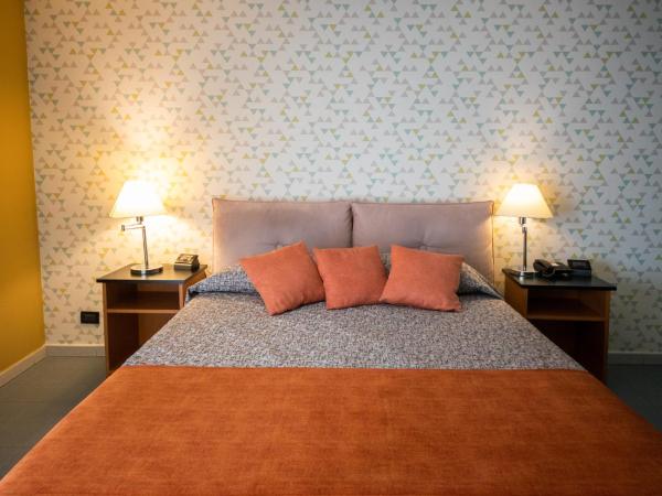 Albergo Athenaeum : photo 5 de la chambre chambre double