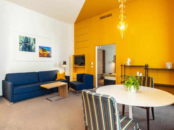 HiLight Suites Hotel : photo 1 de la chambre suite familiale