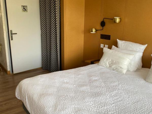 Hôtel Saint-Clair, côté Plage : photo 3 de la chambre chambre double - accessible aux personnes à mobilité réduite 
