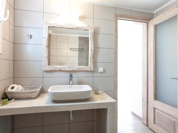 Caldera Butterfly Villas : photo 1 de la chambre chambre double standard