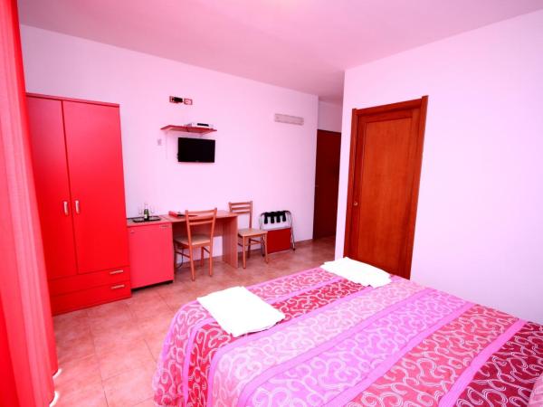 Hotel Alguer : photo 9 de la chambre chambre double