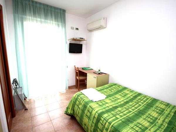 Hotel Alguer : photo 2 de la chambre chambre simple standard