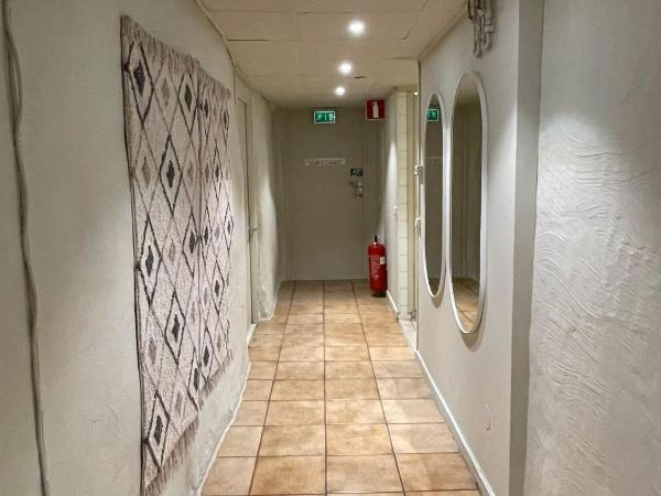 Nomad Cave : photo 6 de la chambre lit dans dortoir mixte de 14 lits