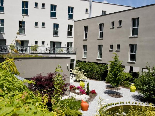 Logis Hôtel Victor Hugo & Spa : photo 3 de la chambre 2 chambres doubles communicantes