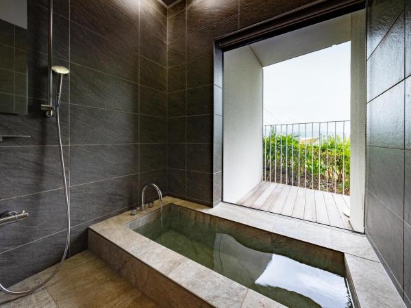 Garden Terrace Nagasaki Hotel & Resort : photo 4 de la chambre japanese-style suite - main building