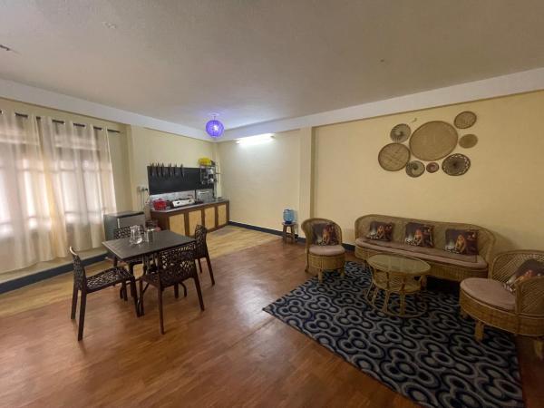 Dzambala Home : photo 1 de la chambre chambre double