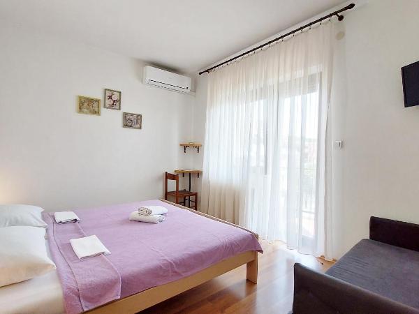 Pansion Klaudija : photo 1 de la chambre chambre double - vue sur mer