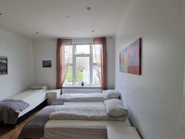 Downtown Guesthouse Reykjavik : photo 2 de la chambre chambre triple