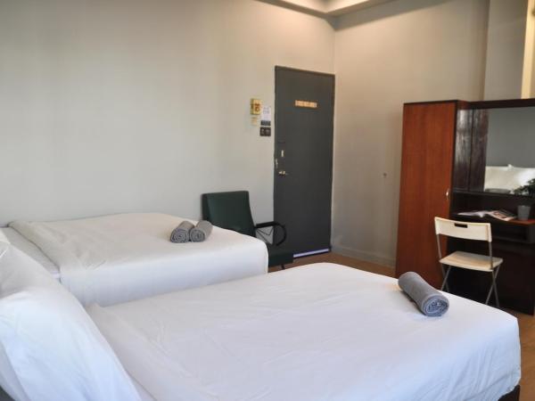 GRAYHAUS INN Ipoh : photo 9 de la chambre chambre triple supérieure