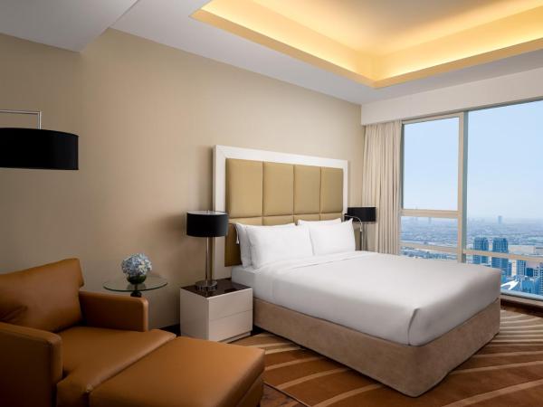 La Suite Dubai Hotel & Apartments : photo 1 de la chambre deluxe room – complimentary transfer to mall of the emirates, insurance market metro station & jbr beach