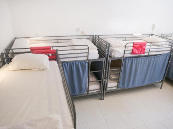 Terraza del Limonar : photo 3 de la chambre lit simple dans dortoir pour femmes