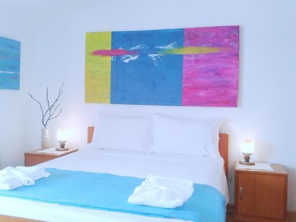 Rooms Kata : photo 4 de la chambre chambre double avec balcon et salle de bains privative externe