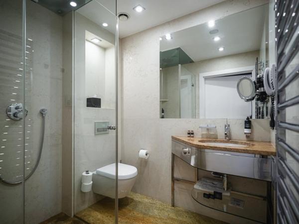 Rysy Boutique Hotel : photo 2 de la chambre standard double room with king size bed