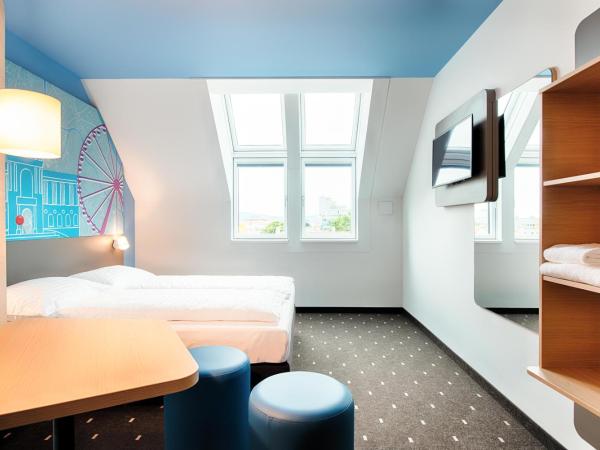 B&B Hotel Wien-Meidling : photo 7 de la chambre chambre double